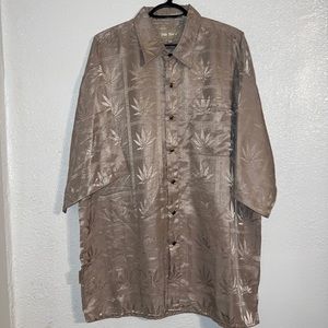 MENS BUTTON UP SHIRT